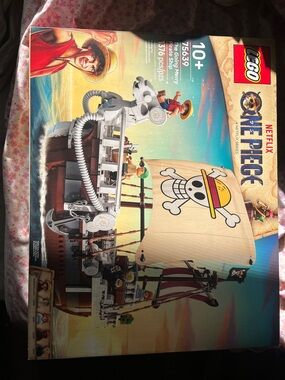 Lego One Piece Thousand Sunny Pirate Ship Set - White & Brown